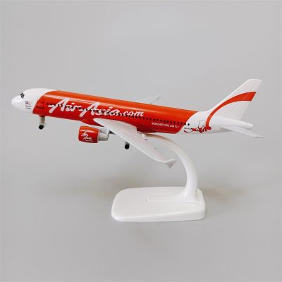 สายการบินอัลลอยด์ขนาด19ซม. แอร์เอเชียสีแดงเครื่องบินแอร์บัส320 A320แอร์เวย์โมเดลโมเดลเครื่องบินเครื่องบินโมเดลเครื่องบินเครื่องบินกับล้อ