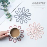 【hot】 1pcs Drink Cap Hollow Insulation Coaster Table Bowl Mats Wedding Resistant Placemat