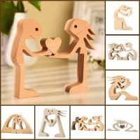 Home Decoration Wooden Couple Figurine Craft Table Ornament Family Mini Dog Valentines Day Gifts OEM Dropshippping Adornos