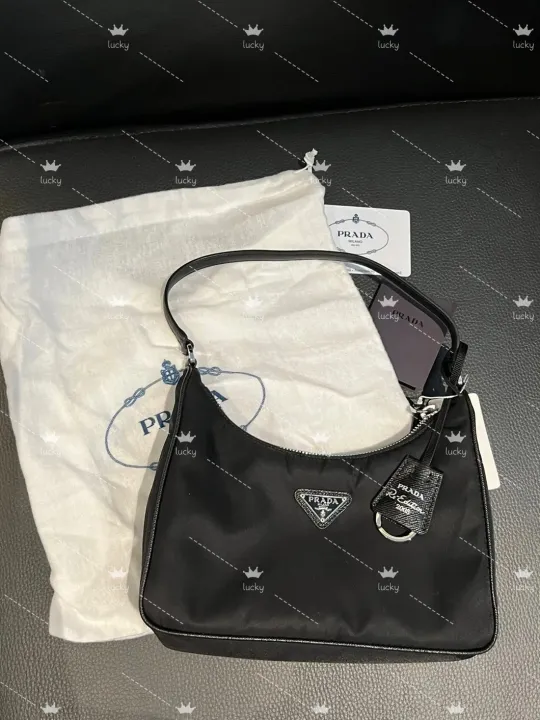 LUCKY PRADA Prada Re-Edition 2005 Re-Nylon Hobo Bag in Recycled Nylon  Classic Silver Buckle Triangle Label One Shoulder Underarm Tote สีดำ Mini  Ladies 