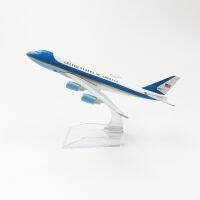 [16cm] โมเดลเครื่องบิน Air Force One 747 (USA) (Aircraft Metal Model) วัสดุทำจากเหล็ก มีล้อเครื่องบิน พร้อมฐานพลาสติก