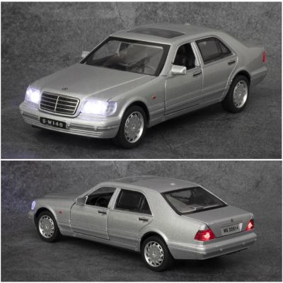 1/32 Diecasts &amp; Vehicles Style S-W140 Simulation Car Model #32124 W/4 Openable Doors Toy Collection