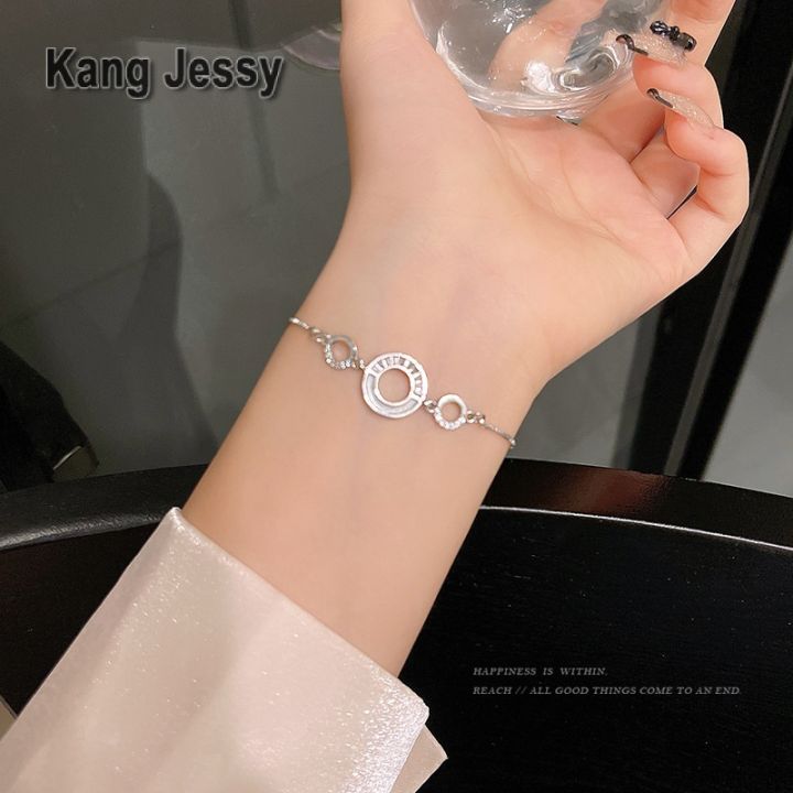 kang-jessy-สร้อยข้อมือแหวนเพทายหรูหราน้ำหนักเบาออกแบบเฉพาะสร้อยข้อมืออารมณ์ระดับไฮเอนด์เครื่องประดับมือปรับได้