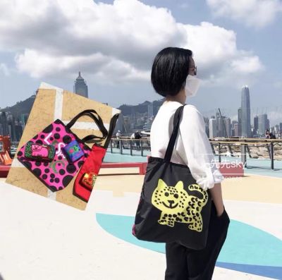 Lesportsac 2023 3531-G878กระเป๋าสะพายไหล่กระเป๋าโท้ท Gaku ลูกแมวนำโชค