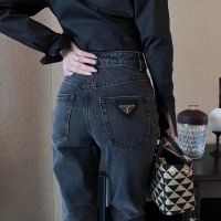 【Top Grade】23 Early Spring New Womens Triangle Jeans Straight Leg Pants Classic Triangle