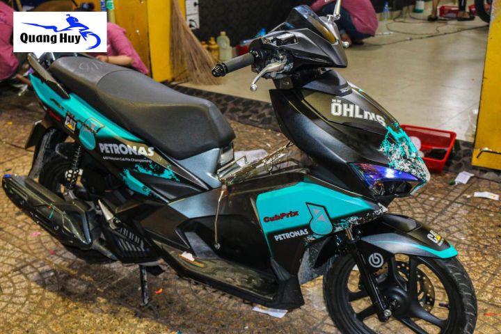 Honda Air Blade Màu Xanh Tím 2018 Siêu Lướt    Giá 388 triệu   0842666683  Xe Hơi Việt  Chợ Mua Bán Xe Ô Tô Xe Máy Xe Tải Xe Khách  Online