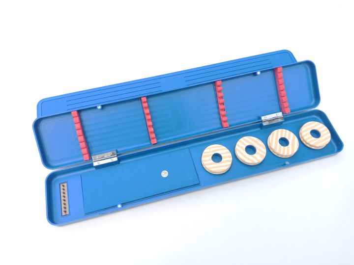 กล่องทุ่นเอนกประสงค์-สีฟ้า-ทำจากพลาสติกอย่างดี-กว้าง-7-เซน-ยาว-45-เซน-พร้อมโรลเก็บปลายสาย-4-โรล