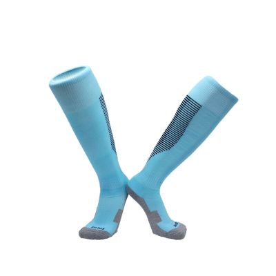 ：“{—— Professional Kids S Soccer Training Socks Team Football Socks Sports Running Socks Men Fitness Hiking Tennis Jogging Socks