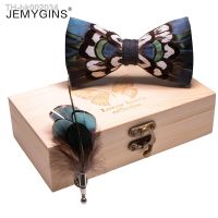 ◙ JEMYGINS blue Green Birds Feather Bow Tie Natural Hand Made Bowtie Brooch Wood Gift Box Set For Men Business Party Wedding