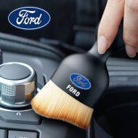 [ Ford ] Car Interior Cleaning Tool Air Conditioner Cleaning Brush Car Wash Brush Soft Car Interior Cleaning Brush for Ford Ranger Mustang Ecosport Everest Focus Fiesta Explorer