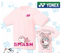 Yonex สำหรับทั้งหญิงและชายใหม่พิมพ์ลายการ์ตูนโดเรมอนแห้งเร็วและชุดออกกำลังกายระบายอากาศ2023สำหรับฝึกซ้อมบาสเกตบอลวิ่งกลางแจ้ง