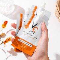 ครีมวิตซี รัชชา Vit C Whitening Cream  ครีมวิตซีน้องฉัตร 1ซอง/7g.