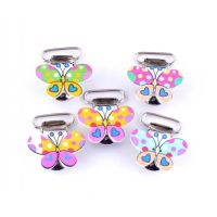 Free Shipping Retail 2Pcs Baby Pacifier Clips Wood Cartoon Butterfly Pattern Mixed Color Cute Infant Soother Clasps 38x22mm Clips Pins Tacks