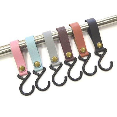 ShenWin Store ตะขอ S-Hook สำหรับตั้งแคมป์กลางแจ้ง6ชิ้นตะขอเกี่ยวเชือกกันลมพวงกุญแจ2รูปตะขอแขวนเสื้อโค้ทตะขอแขวนในรถที่บ้าน (สีเป็นแบบสุ่ม)