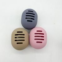 【YD】 1Pcs Makeup Sponge Holder Eco-Friendly Silicone Multi-hole Blender Storage Protable Puff