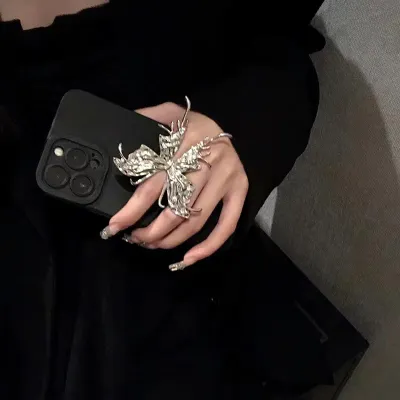 Zongloul แหวนผีเสื้อพังค์สีดำ,แหวนผีเสื้อแหวนสวมนิ้วย้อนยุคสามมิติสไตล์โกธิคสำหรับผู้หญิงเครื่องเพชรเครื่องประดับของขวัญ