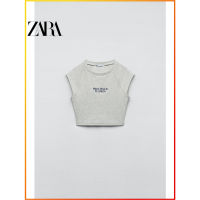 Zara ใหม่ เสื้อคอกลม แขนสั้น ปักลายตัวอักษร สีตัดกัน สําหรับผู้หญิง 0264398 803 dpo