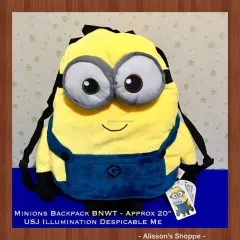 BNWT USJ Minion Card Holder