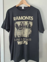 เสื้อยืด Ramones T-shirt