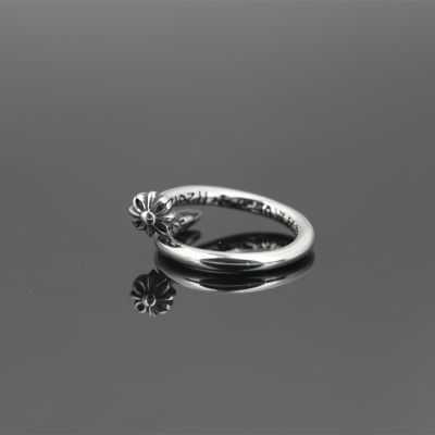 แหวนเฉพาะตัวแฟชั่นฮิปฮอปพังค์สำหรับผู้ชายวินเทจทำจากเหล็กไทเทเนียมแหวนกางเขนย้อนยุคทันสมัยแหวนหาง