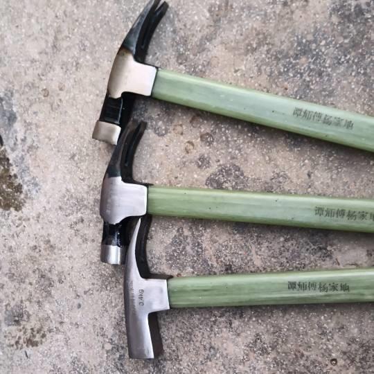 kunming-master-tan-yangjia-local-head-right-angle-hammer-with-magnet-non-slip-nail-hammer-claw-hammer-woodworking-hammer-nail-hammer-hammer
