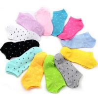 CHARMING LADIES 5 Pairs มาใหม่ อินเทรนด์ สีลูกกวาด ผ้าฝ้ายลำลอง ฤดูใบไม้ผลิ ฤดูใบไม้ร่วง ฤดูหนาว ถุงเท้ากีฬา ลายหัวใจ ถุงเท้าเรือ ถุงเท้า Soft Cut ต่ำ