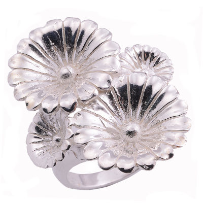 Four flower bouquets white sterling silver valuable beautiful silver ring Size.6 to 10, UK L to T Valuable to the recipient