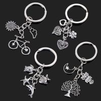 Woman Love Heart Keychain Cat Elephant Man Car Key Chain Wing Evil Eye Gun Fashion Jewelry Pendant Friend Original Wedding Gift Key Chains