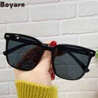 {Paopao glasses} Boyarn ใหม่เกาหลีสแควร์มิเตอร์เล็บแว่นกันแดดสุทธิสีแดงเดียวกันผอมแว่นตาผู้หญิง39; S แว่นกันแดดป้องกันแสงแดดทุกวันในผลรวม