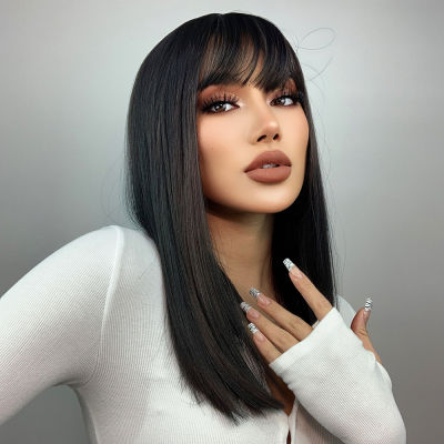 Hot Black Medium Straight Synthetic Wig Blunt Cut Short Bob Wigs With Bangs For White Woman Afro Natural Daily Heat Resistant Hair วิกผมสังเคราะห์สีดำ