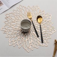 【CC】 Table Hibiscus Bronzing Placemat Hollow Insulation Coaster Bowl Resistant