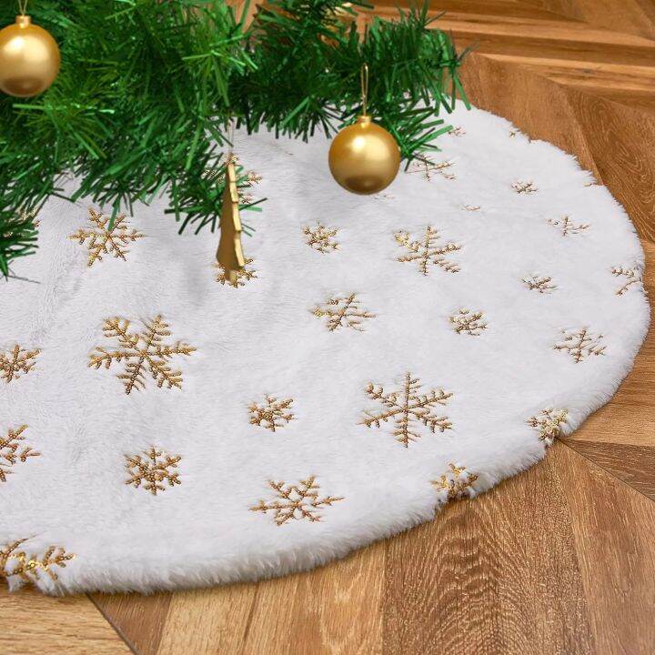 15 inch 38 cm Plush Christmas Tree Skirt White Faux Fur Xmas Trees