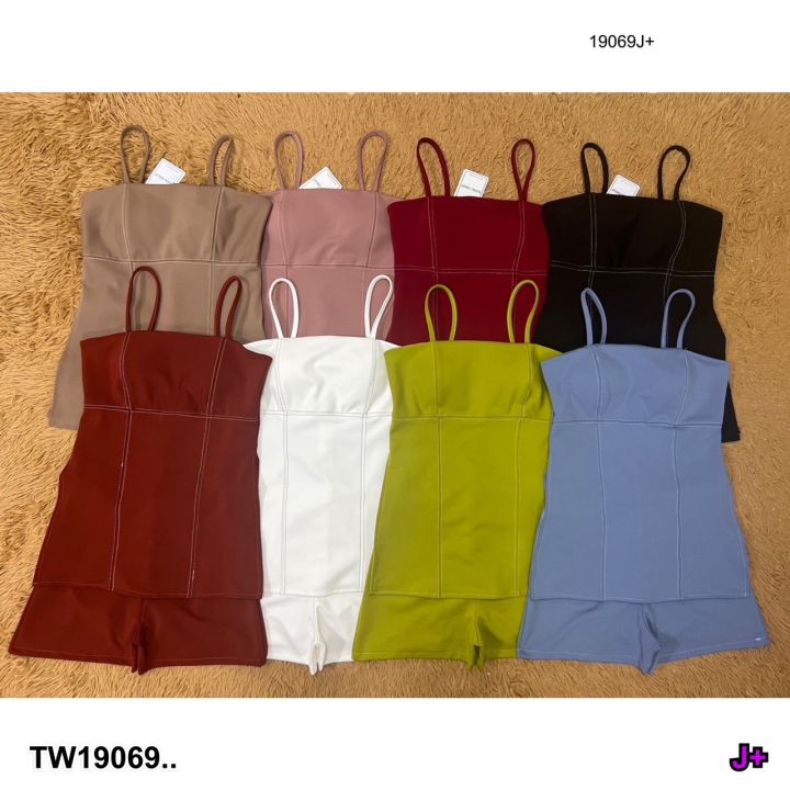tw19069-set-2-ชิ้น-เสื้อสายเดี่ยว-กางเกงขาสั้น