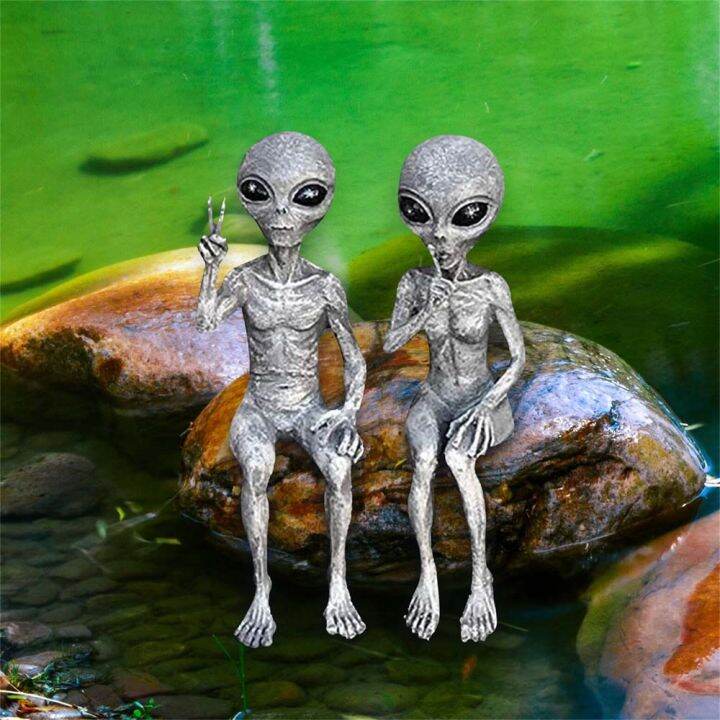 DUOJI Alien Outer Space Pose Skeleton Space Alien Statue Martians