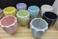 กระถางเซรามิคแคคตัส สีพาสเทล สายหวานห้ามพลาด มีขาตั้ง 3 ขา ( กว้าง 3 นิ้ว สูง 4.5 นิ้ว ) ใส่ต้นไม้, ดอกไม้ ตกแต่งบ้านและสวนสวยไปอีก