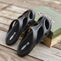 Cohen Couple Tracing Beach Sandals Joker Breathable Ultra Light Fashion Casual Cave Shoes Black Joker