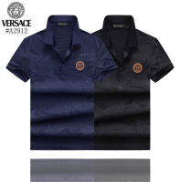 ♥(ภาพจริง)♥2023ใหม่ VersaceˉMen S Fit อย่างเป็นทางการปกเสื้อโปโลแขนสั้นฤดูร้อนที่มีคุณภาพสูงแฟชั่นเย็บปักถักร้อยพิมพ์ผ้าฝ้าย100% เสื้อโปโลลำล