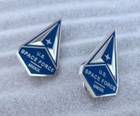 tomwang2012.PAIR U.S. SPACE FORCE COLLAR BADGE PIN DEVICE