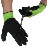 Wear-resistant anti-slip anti-cut fluorescent green cotton Dingqing dipped gloves catch crabs woodworker water protective glove