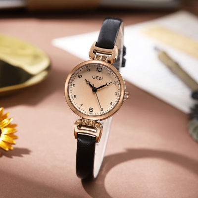 นาฬิกาข้อมือควอตซ์ของผู้หญิงแบบสายรัดหรูหราน้ำหนักเบาแฟชั่นหรูหราเรียบง่าย Jam Tangan Digital ย้อนยุค
