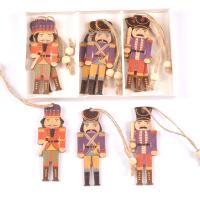 9Pcs/lot Lovely Printing Walnut Soldier Wooden Christmas Tree Pendant Wood Crafts Hanging Ornaments Xmas Decorations Gifts c2728