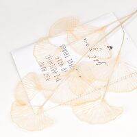 1pcs Simulation Fan Leaf Net Pattern 3 Fork Golden Ginkgo Leaf Artificial Concentric Flower Wedding Home DIY Decorating Supplies Artificial Flowers  P