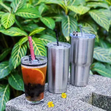 2 Pack Reusable Boba Tea Cups, 24oz Iced Coffee Cup with Straw and Lid,  Leakproof Clear Plastic Cups Tumbler, Double Wall Insulated Smoothie  Tumbler, Wide Straw for Bubble Tea, Black and White 