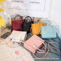 กระเป๋าหญิง 2021ladies handbags โรงงานขายส่งกระเป๋าถือผู้หญิงขนาดเล็กลายจระเข้