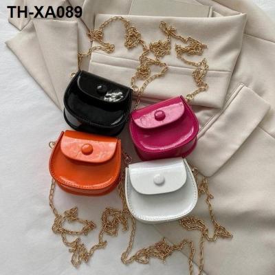 ﹍ New of mini thick chain put change contracted mobile web celebrity lipstick package inclined shoulder bag