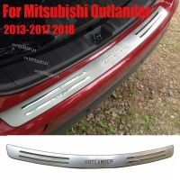 สำหรับ Mitsubishi Outlander 2013-2017 2018สแตนเลสเหล็กด้านหลังแท่นแท่งกันชนด้านหลังลำต้นอุปกรณ์ตกแต่งแผ่นดอกยาง