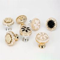 Vintange Crystal Cabinet Drawer Handles Luxury Wardrobe Door Knobs Gold Diamond Single Hole Handle Furniture Access Wholesale