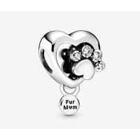 [พร้อมส่ง สินค้าแท้ ?] Pandora Sparkling Paw Print &amp; Heart Charm