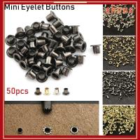 SHOUS 50pcs ร้อน Mini Ultra-small เสื้อผ้ารองเท้า หัวเข็มขัดตุ๊กตา DIY หัวเข็มขัด อุปกรณ์เสริมกระเป๋าตุ๊กตา ปุ่มตาไก่โลหะ