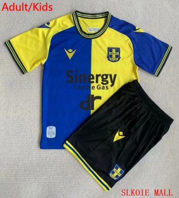 เสื้อเสื้อแข่งฟุตบอลคุณภาพแบบไทย23/24ชุดกางเกงขาสั้นของ Verona เสื้อเจอร์ซีย์เตะฟุตบอลสำหรับเด็กและผู้ใหญ่